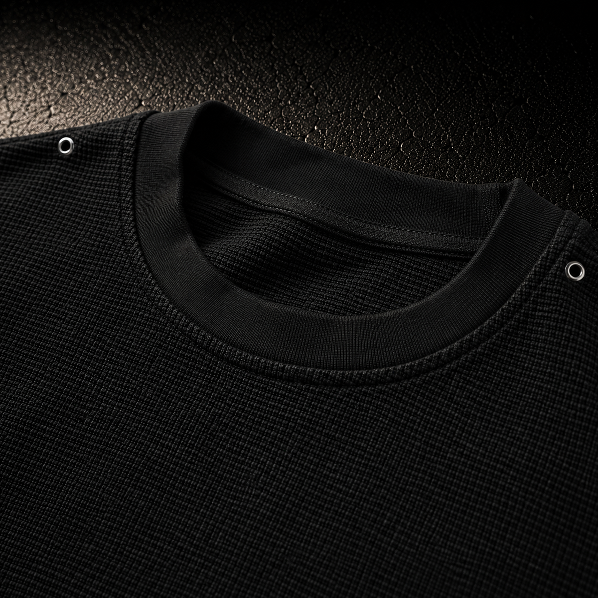 KUMAN // REVENANT LONG SLEEVE CREW NECK T SHIRT